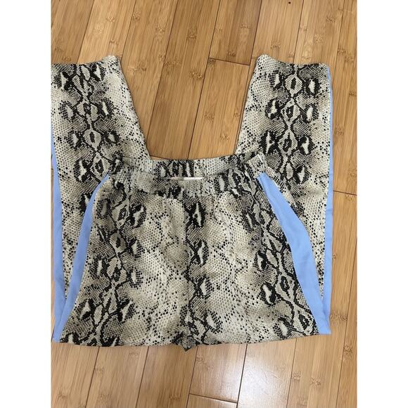 Honey Punch Snakeskin Print Pants W/ Light Blue Stripe Edgy Urban Statement Sz M - Picture 1 of 4